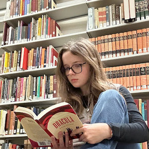 Meet your Posher, Emmy